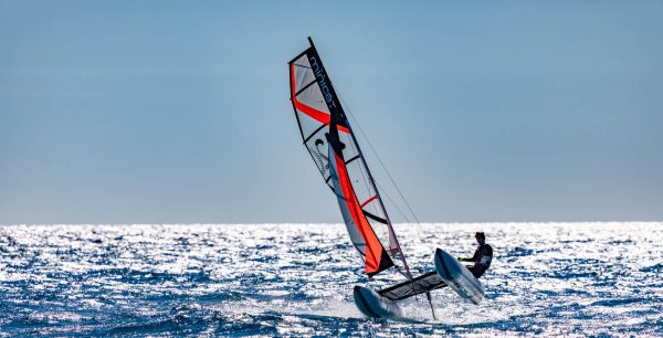 MiniCat, Un catamaran transportable grâce à ses coques gonflables